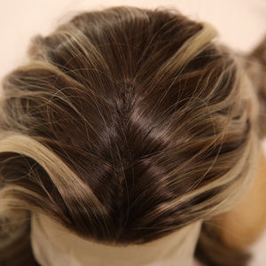 Perruque Lace Front 13*6 Onde Corporelle Haute Brillance Mélangée Ombré Brun <span class=keywords><strong>Blond</strong></span> 26 Pouces |Série SM9711 |Vente Chaude 2026 - Product Image 4