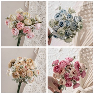 ช่อดอกกุหลาบประดิษฐ์ CallaFloral สีฟ้า สีชมพูพีช สีชมพูแชมเปญ โพลีเอสเตอร์ คุณภาพสูง เหมาะสำหรับตกแต่งงานแต่งงาน - Product Image 3