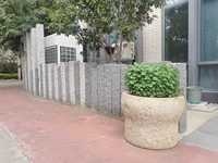 Poteau de clôture en granit naturel noir et gris pour application extérieure, produit en pierre pour jardin, vente en gros