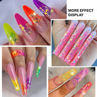 Paillettes holographiques éclatantes pour ongles, 8 pots de tailles variées, flocons irisés scintillants pour la décoration des ongles DIY et les fournitures de manucure en salon