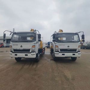 Sinotruk 6.3 Ton Truck Mounted <b>Crane</b> with Weichai <b>Engine</b> Huade Components Gearbox & Pump 5.5m Span for Construction Use - Product Image 6