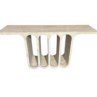 Table console moderne de luxe en travertin avec panneau à ouvertures cintrées, base en bois de style piédestal, facile à nettoyer, durable, mobilier de maison pour