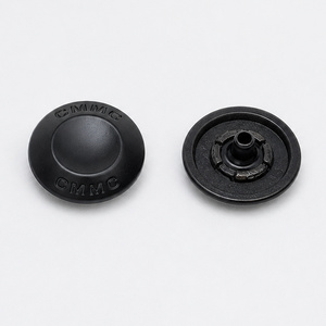 Boutons-pression métalliques carrés en alliage de zinc pour chemises, abayas et thobes – Logo gravé sur mesure – Meilleures ventes - Product Image 1