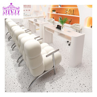 Nouvel ensemble de table et de chaise de manucure de style crème en acier inoxydable amélioré avec collecteur de poussière et prise USB