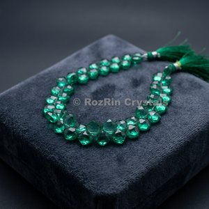 Collar RozRin con Cristales Esmeralda Verdes Facetados, Hecho a Mano, Tallado, Pulido, con Patrón Geométrico, para Feng Shui y Decoración del Hogar - Product Image 3