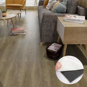 Personnalisé haute brillance auto-adhésif PVC sol en vinyle plastique résistant à l'usure colle <span class=keywords><strong>sous</strong></span> le plancher pour les villas - Product Image 4