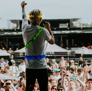 New USB Sạc Có Thể Sạc Lại LED Ánh Sáng Sáng Phản Quang An Toàn Eo Dây Đàn Hồi Ban Nhạc Vành Đai Cho Thể Thao Ngoài Trời Đêm Chạy - Product Image 1