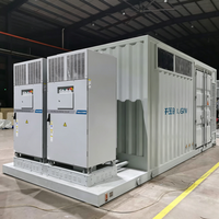 Conteneur électrique industriel modulaire résistant aux intempéries pour la distribution d'énergie, le stockage d'énergie, la protection incendie et le refroidissement intégré