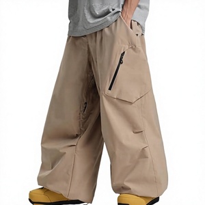 Pantalon cargo imperméable pour homme avec poches zippées, beige, coupe large, style outdoor - Product Image 1