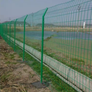 Paneles de Barrera Vial Recubiertos de PVC de 1.8 Metros, Utilizados para Protección en Patios de Fábrica, Estacionamientos y Canchas de Baloncesto - Product Image 2