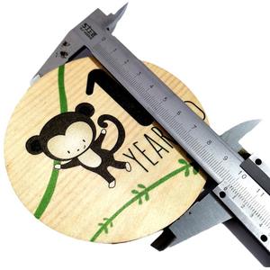 Artisanat du <span class=keywords><strong>bois</strong></span> Disques de contreplaqué de découpe au laser Cartes d'étape gravées pour bébé en gros - Product Image 5