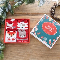 Yili vente en gros chaussettes de Noël floues femmes chaussettes d'hiver mignonnes coffret cadeau chaussettes de Noël en coton moelleux