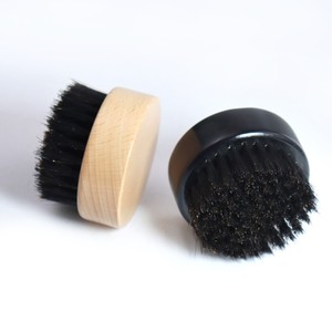 <span class=keywords><strong>Spazzola</strong></span> per <span class=keywords><strong>Barba</strong></span> <span class=keywords><strong>da</strong></span> Uomo in Setole di Cinghiale Puro, Rotonda, Personalizzabile con Logo, per Styling e Cura della <span class=keywords><strong>Barba</strong></span>, <span class=keywords><strong>Spazzola</strong></span> Tascabile Premium per Uomo - Product Image 5