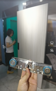 Thiết kế đơn giản tự động ẩn cửa ẩn theo dõi hệ thống treo tường vô hình Cửa trượt tối đa trọng lượng cửa 40-80kg - Product Image 6