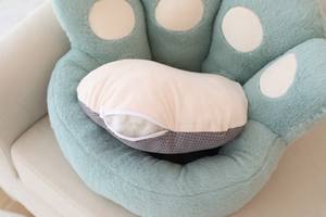 <span class=keywords><strong>Coussin</strong></span> <span class=keywords><strong>de</strong></span> siège Large, mignon, Kawaii, <span class=keywords><strong>patte</strong></span> <span class=keywords><strong>de</strong></span> chat, ours, <span class=keywords><strong>coussin</strong></span> paresseux, canapé, <span class=keywords><strong>chaise</strong></span> <span class=keywords><strong>de</strong></span> bureau, 45x30CM, Offre Spéciale - Product Image 4