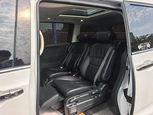 Honda Odyssey 2.0L Hybride Automatique <span class=keywords><strong>7</strong></span> <span class=keywords><strong>Places</strong></span> MPV 2020 d'occasion Sièges en Tissu Entrée Intelligente Volant à Gauche Intérieur Sombre <span class=keywords><strong>Voiture</strong></span> Familiale - Product Image 5