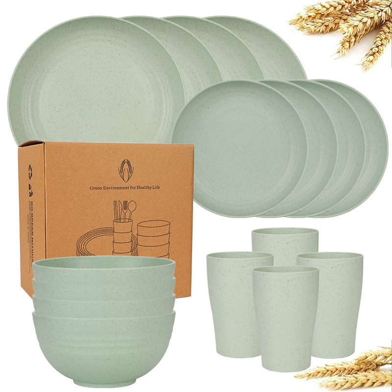 Ensemble vert clair de 16 pièces comprenant des bols de 23/20/15 cm et des tasses à taille fine.