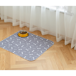 Große 4-lagige <span class=keywords><strong>Super</strong></span> Absorbent <span class=keywords><strong>Puppy</strong></span> Pads Rutsch feste wasserdichte Unterlage Wieder verwendbare Training Dog Pet Pee Pads - Product Image 6