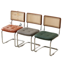 Chaises d'appoint capitonnées en similicuir PU de style Mid-Century Modern avec pieds en métal pour salle à manger, cuisine, bar, appartement, salle de bain, salle de sport, hall d'entrée