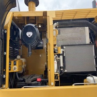 Excavatrices CAT 320D2 d'occasion à vendre. Caterpillar 320D2 d'occasion avec moteur C7.1, prix avantageux. Cat 320D2 d'occasion à vendre.