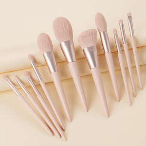 2025 Factory Recommended 11PCs Pink Makeup Brushes Set Portable Ultra Soft Hair Beauty Tools con bolsa - Product Image 2