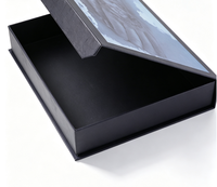 Boîte cadeau rigide magnétique personnalisée avec impression d'illustrations, papier noir mat
