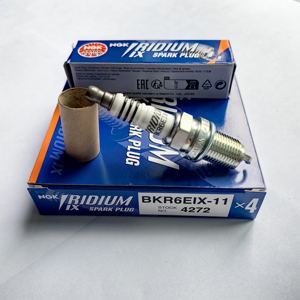 Оригинальные свечи зажигания для мотоцикла Bujia NGK 4272 BKR6EIX-11 для Honda Gold Wing GL1800 /F6B /F6C, Valkyrie Rune 1800CC - Product Image 1