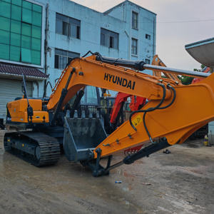 Excavadora Hyundai 220LC Usada, Oruga Hidráulica, Pocas Horas, Maquinaria Pesada Original, Lista para Proyectos de Construcción - Product Image 1