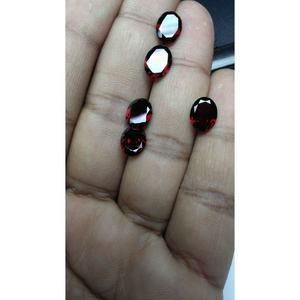 พลอยแดงธรรมชาติทรงรีขนาด 7x9 มม. เกรด AAA ของ M.Y.GEMS รุ่น RG-6 (ผ่านการขัดเงา/เคลือบน้ำมัน) ได้รับการรับรองจากผู้ตรวจสอบอิสระ สำหรับทำเครื่องประดับ - Product Image 2