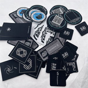 Etiquetas de Tela Damasco con NFC para Ropa, Etiquetas Tejidas al por Mayor - Product Image 4