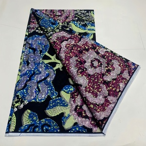 Autentico Tessuto Africano in Cotone con Stampa Dorata, Vera Stoffa Ankara Olandese per Cucito e Creazione di Camicie - Product Image 4
