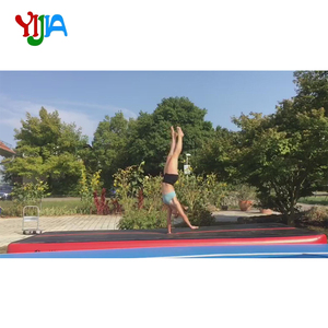 <span class=keywords><strong>Tapis</strong></span> de gymnastique de tumbling de grande taille à vendre, <span class=keywords><strong>tapis</strong></span> de tumbling <span class=keywords><strong>gonflable</strong></span> de haute qualité DWF, piste d'air de tumbling <span class=keywords><strong>3M</strong></span> 4M 5M 6M 8M - Product Image 6