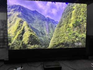 Nuevo Diseño Formovie Cinema Edge Google TV Proyector 4K UHD 2100 ISO Lúmenes Cine en Casa Proyector Láser de Alcance Ultracorto - Product Image 6