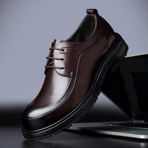 Zapatos de cuero de vaca de alta gama personalizados para hombre, excelente calidad, adecuados para bodas y ropa formal de negocios. - Product Image 6