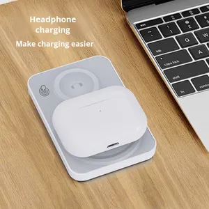 Batterie externe sans fil 5000mAh d'usine nouvelle batterie externe magnétique 15W trois-en-un avec charge sans fil - Product Image 2
