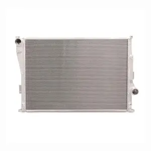 Motorsports Engine Parts Heating Coolant Water Cooler Aluminum Radiator for 2001 2006 E90 BMW M3 E46