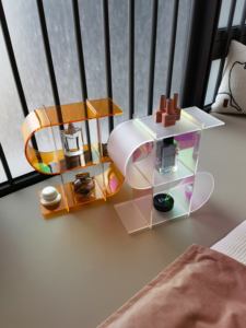 Soporte de exhibición de productos de maquillaje cosmético acrílico al por mayor soporte de exhibición de acrílico - Product Image 2