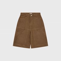Short en jean marron pour femme, style streetwear incontournable pour l'été