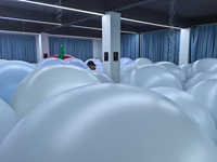 Éclairage LED interactif changeant de couleur contrôle multi-tactile ballon de foule gonflable Zygote équipement de Service de Concert de fête