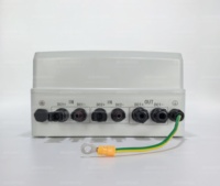 Caja Combinadora Fotovoltaica XIANGOU Eléctrica DC 600V 2 Entradas 1 Salida con Fusible, SPD y MCB DC, Caja de Protección Solar Impermeable IP65