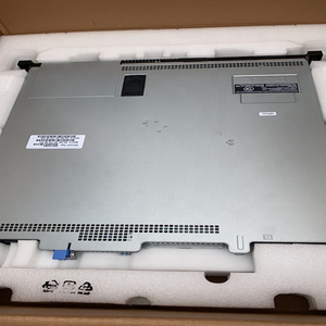 Servidor de Segunda Mano PowerEdge R230 E3 1220 V5 8GB en Stock, Rack 1U - Product Image 2