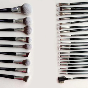 ชุดแปรงแต่งหน้าขนสังเคราะห์วีแกน 30 ชิ้น ด้ามไม้ สำหรับแต่งหน้าใบหน้า ตา แป้ง รองพื้น อายแชโดว์ รับผลิตแบรนด์ส่วนตัว - Product Image 1