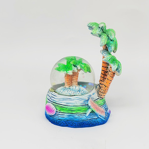 Recuerdo Turístico de las <span class=keywords><strong>Maldivas</strong></span>, <span class=keywords><strong>Serie</strong></span> Océano, Escultura de Resina con Forma de Concha, Palmera, Tortuga Marina y Bola de Nieve de Cristal - Product Image 1