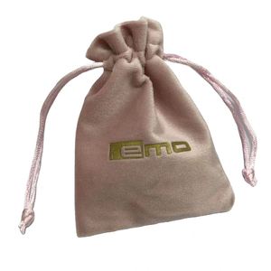 Pochette en velours recyclable personnalisable avec logo, petites pochettes en velours pour bijoux, sac en velours noir - Product Image 5