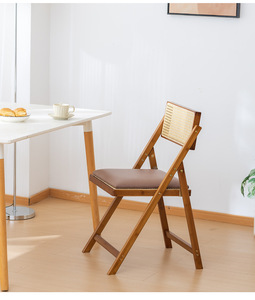 Chaises et tabourets pliants en bambou avec dossier - Utilisation en restaurant et commerciale, mobilier de salle à manger en plein air - Product Image 1