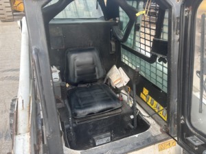 Minicargador de alta calidad en perfecto estado para Bobcat S300 Loader 2024 con engranaje de motor de 58kW y rodamiento a buen precio - Product Image 5