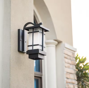 Offre Spéciale solaire clôture jardin support de lampe extérieur led solaire rétro style lampes de jardin 2024 lampes solaires mur extérieur rétro - Product Image 6