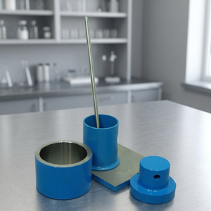 Kit d'essai robuste pour le compactage des agrégats, comprenant un plongeur de mesure cylindrique en acier doux et une tige de compactage, pour ingénieurs civils - Product Image 1