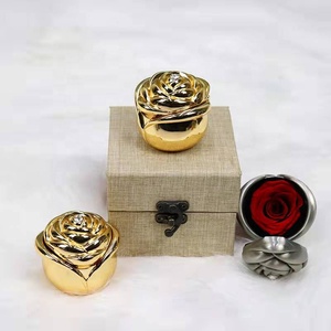 Chaque amour fait à la main fleur préservée jamais fanée haut de gamme immortelle éternelle <span class=keywords><strong>Rose</strong></span> avec boîte-cadeau élégante pour la Saint-Valentin - Product Image 1