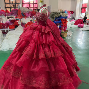 Robe de Quinceañera Rouge Moderne avec Appliques de Paillettes, Longueur Ras du Sol, Traîne Chapelle, Dos Nu, Robe de Bal pour Anniversaire 15/16 Ans, Robe de Princesse pour Concours - Product Image 4